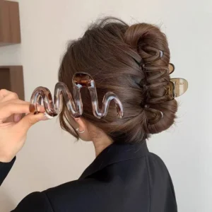 1pc/2pcs Women's Y2K Wavy High Glossy Amber Brown 11cm/4.33in Large Lightweight Plastic Hair Clip, Elegant and Minimalistic