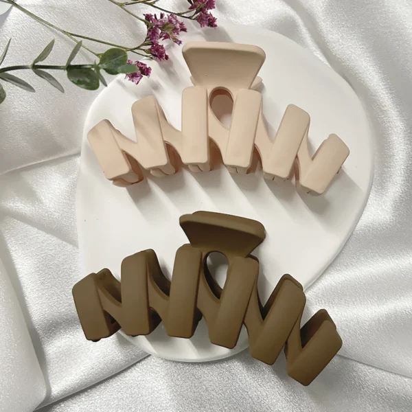 Women Hair Claw Clips Korea Coffee Beige Acrylic Large Hair Claw Hairpin Geometric Barrettes Crab Girl Headwear Hair Accessories - Image 47