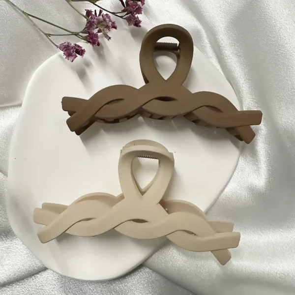 Women Hair Claw Clips Korea Coffee Beige Acrylic Large Hair Claw Hairpin Geometric Barrettes Crab Girl Headwear Hair Accessories - Image 55