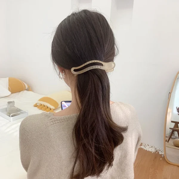 New Acrylic Matte Duckbill Hair Claws Barrettes Bow Solid Color Hair Clips Hair Accessories For Women Hairpin Ponytail Headwear - Image 3