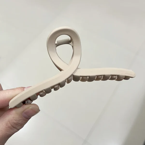 Women Hair Claw Clips Korea Coffee Beige Acrylic Large Hair Claw Hairpin Geometric Barrettes Crab Girl Headwear Hair Accessories - Image 27
