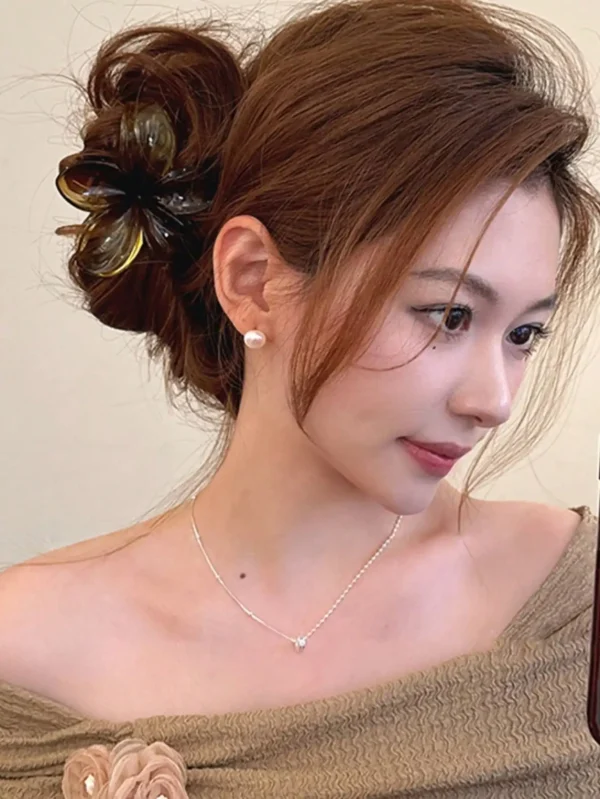 Women's Laser Mermaid Princess Flower Shaped 8cm/3.15in Large-Size Brown Beige Lightweight Plastic Hair Clips Fashionable And - Image 13
